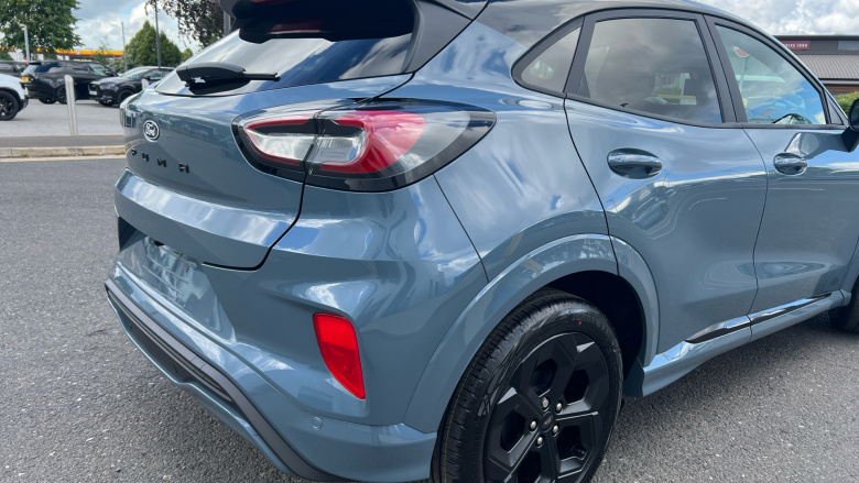 Ford Puma 1.0 EcoBoost Hybrid mHEV BlueCruise Ed 5dr DCT Petrol Hatchback